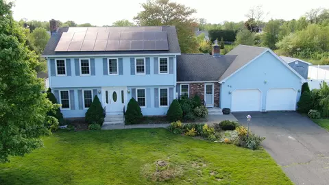 68 Kildeer Ln, Suffield, CT 06078