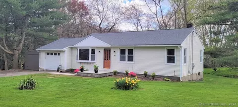 65 Andrews Rd, Wolcott, CT 06716