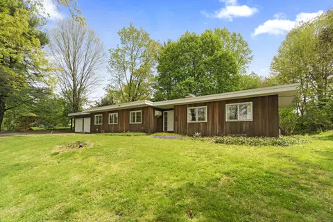 746 Yale Ave, Meriden, CT 06450