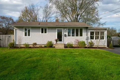 16 George Dr, Old Saybrook, CT 06475