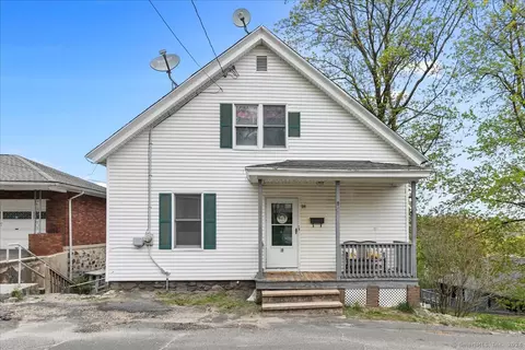 18 Fanning St, Waterbury, CT 06704
