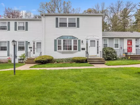 14 Esquire Dr #B, Manchester, CT 06042