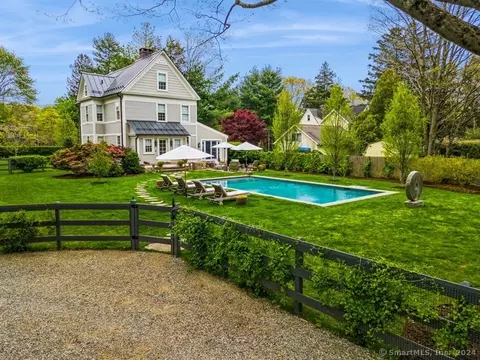 285 Silvermine Ave, Norwalk, CT 06850