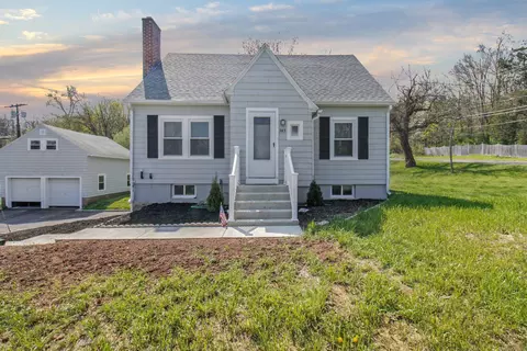 385 Jackson Hill Rd, Middlefield, CT 06455
