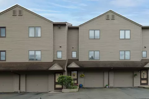 489 Wolcott St #82, Bristol, CT 06010