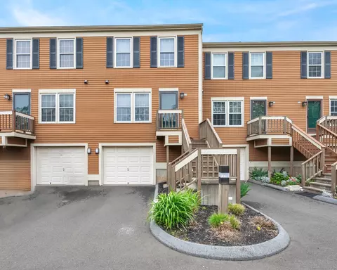 177 Foxbridge Village Rd #177, Branford, CT 06405
