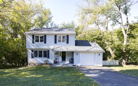 12 High Ridge Rd, Naugatuck, CT 06770