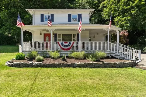 46 Maple Ave, Bethel, CT 06801