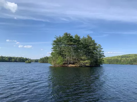 Mashapaug Island, Union, CT 06076