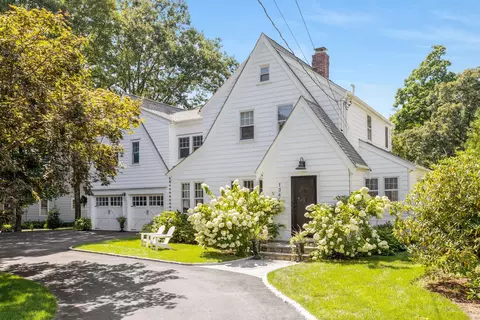 1340 High Ridge Rd, Stamford, CT 06903