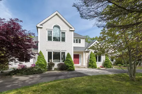 25 Halls Rd, Westbrook, CT 06498