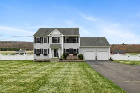 119 Hoffman Rd, Ellington, CT 06029