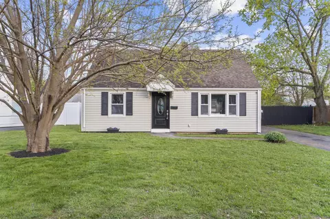 8 James St, East Haven, CT 06512