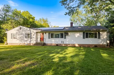 88 Shunpike Rd, Cromwell, CT 06416