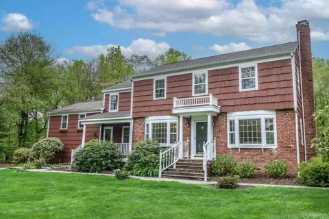 69 Harvey Rd, Ridgefield, CT 06877