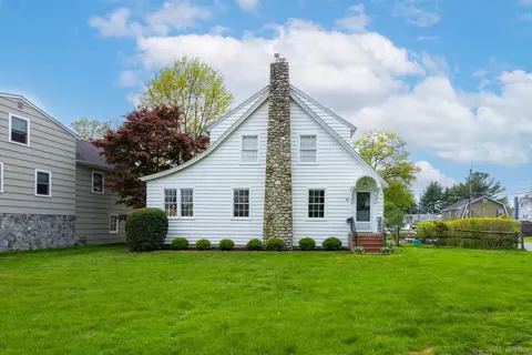 67 Barbara Dr, Norwalk, CT 06851
