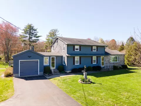 123 Gifford St, Norwich, CT 06360