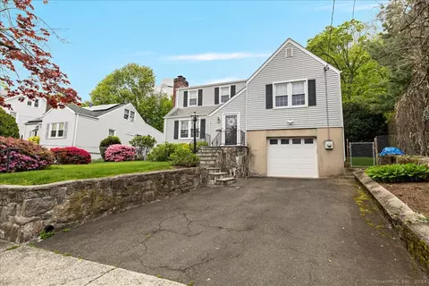84 Maher Rd, Stamford, CT 06902