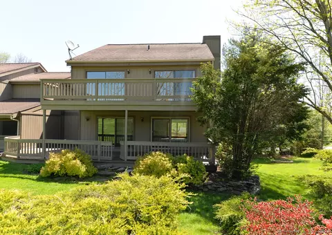 12 E Meadow Rd, Southbury, CT 06488