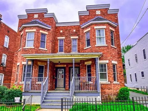 29 Putnam Hts, Hartford, CT 06106