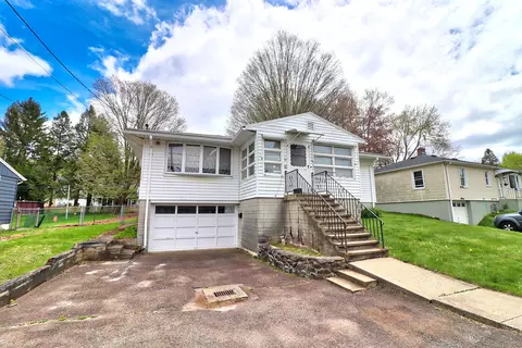 808 Woodtick Rd, Waterbury, CT 06705