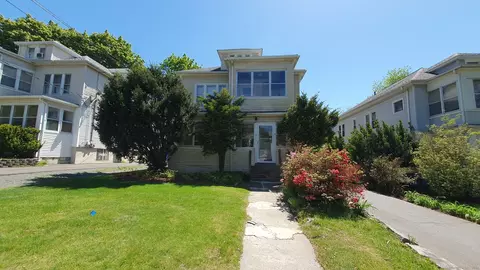 19-21 Sherbrooke Ave, Hartford, CT 06106