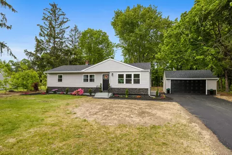 6 Manor Ct, North Haven, CT 06473