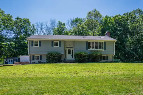 23 Knollwood Trl, Coventry, CT 06238