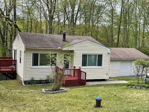 104 Green Pond Rd, New Milford, CT 06776