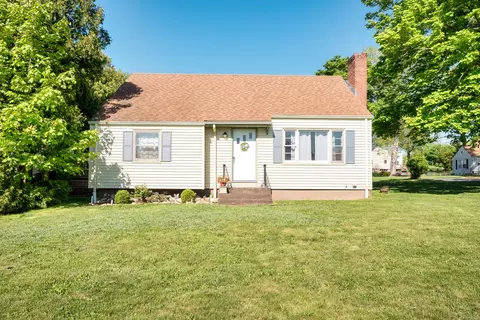 4 Wightman Pl, Cromwell, CT 06416
