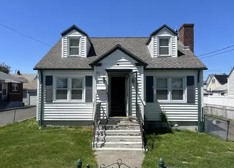 117 Weber Ave, Bridgeport, CT 06610