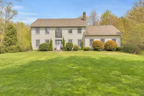 26 Spencer Brook Rd, New Hartford, CT 06057