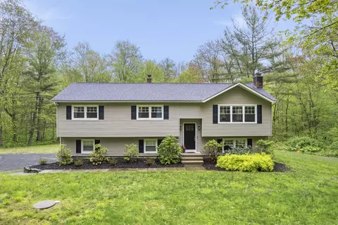 79 Brushy Hill Rd, Newtown, CT 06470