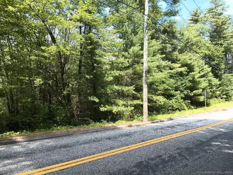 175 Mashentuck Rd, Killingly, CT 06239 photo 2