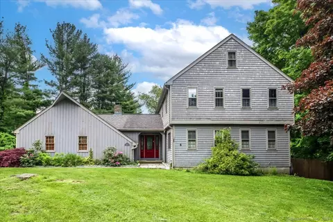 5 Winthrop Rd, Bethel, CT 06801