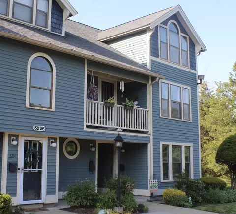 3208 Whitney Ave #6E, Hamden, CT 06518