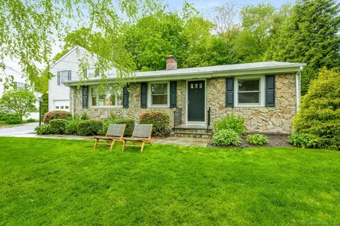 11 Hampton Rd, Darien, CT 06820