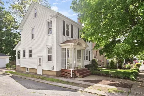 399 Windsor Ave, Stratford, CT 06614