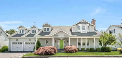12 Winding Way #12, Trumbull, CT 06611