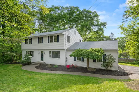 34 Blue Ridge Dr, South Windsor, CT 06074