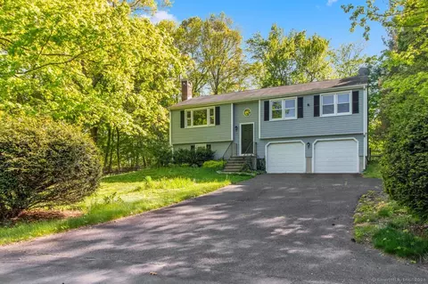 15 Haddam View Hts, Haddam, CT 06438