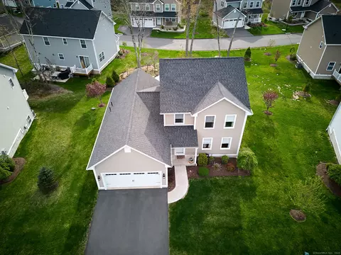 365 Allentown Rd #36, Bristol, CT 06010