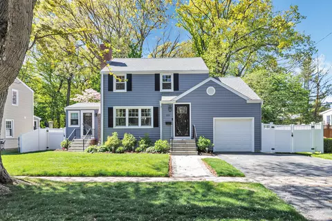 321 Old Spring Rd, Stratford, CT 06614