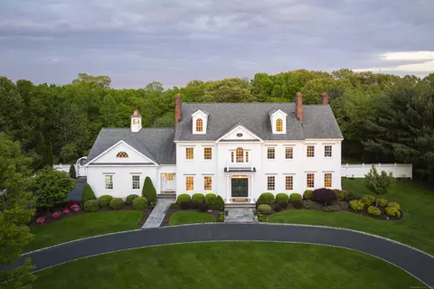 20 Grace View Dr, Easton, CT 06612