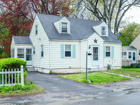 20 Myrna Ave, Waterbury, CT 06704