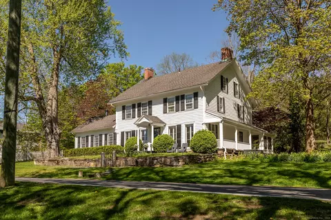 96 Upper Main St, Sharon, CT 06069