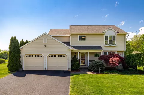 54 Norton Rd, East Windsor, CT 06016