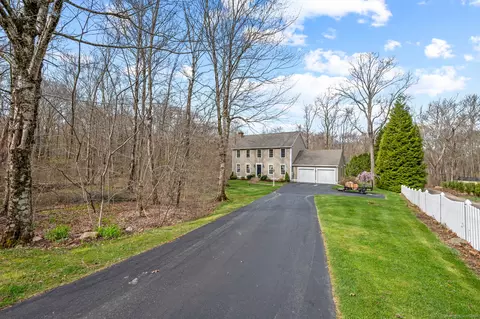 43 Shady Brook Ln, Colchester, CT 06415