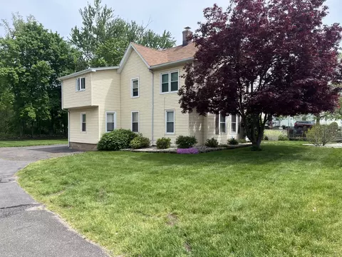 91 W Center St, Southington, CT 06489