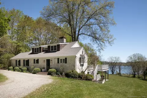 49 Old Cne Rd, Salisbury, CT 06039